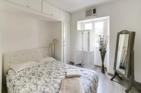 Very nice 1br ideally located close to Place Masséna in Nice Welkeys